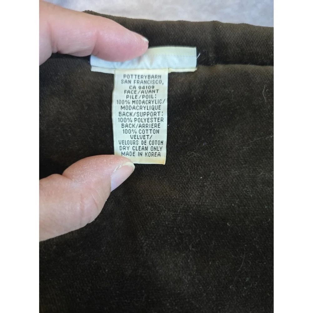 Pottery Barn  49